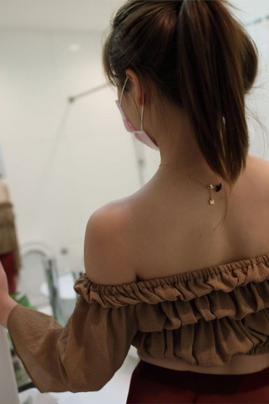 内马尔亮相马德里 皇马球迷怒吼:去巴萨吧!-必一运动官方网站(图2) 必一运动官方网站